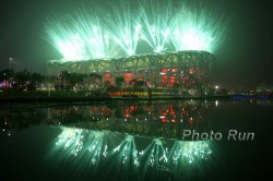 The Beijing National Stadium, dubbed “the bird’s nest,” during the 2008 Olympic Games. © www.photorun.net