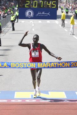 Robert Cheruiyot &copy;&nbsp;www.photorun.net