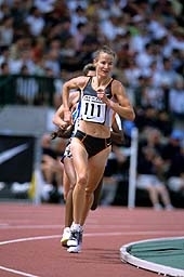 Irish star Sonia O'Sullivan starts now also for Australia.