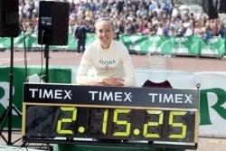 World record holder Paula Radcliffe will run her first marathon in two years on Sunday. © www.photorun.net