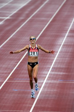 Paula Radcliffe won the 2005 World Championship Marathon. © www.photorun.net