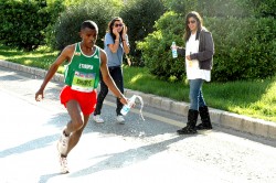 Alemayehu Shumye on the way to a course record in Beirut. © BLOM Beirut-Marathon