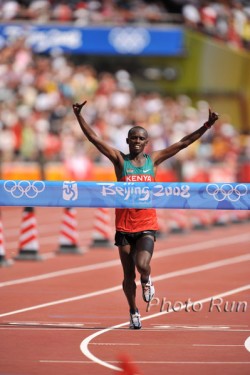 Sammy Wanjiru, the first Kenyan to win an Olympic gold medal in the marathon. © www.photorun.net 