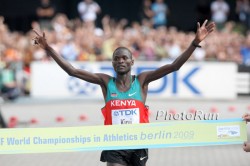 Abel Kirui has become Kenya's latest champion by winning the marathon. © www.photorun.net