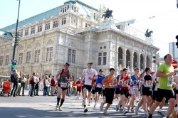 The scenic Vienna Marathon takes runners past historic sites such as the Opera House. © www.photorun.net