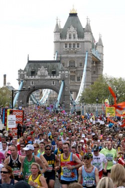 The London Marathon invites runners on Sunday, April 25. © www.PhotoRun.net