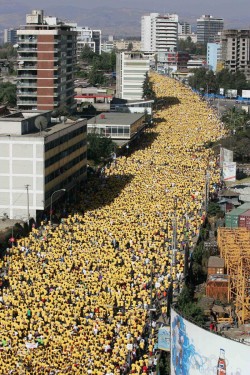 A record number of participants make their way through Addis Ababa on Sunday. © www.photorun.net