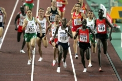 Bernard Lagat wins a tight men's 1500m. © www.photorun.net