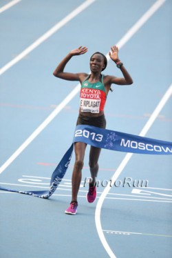 Edna Kiplagat takes the World Marathon title again in Moscow. © www.PhotoRun.net