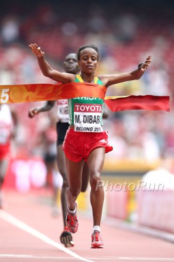 Mare Dibaba won the women’s marathon gold for Ethiopia. © www.PhotoRun.net