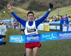 Spain’s Ayad Lamdassem won the men’s 8K race in Edinburgh. © Nova International