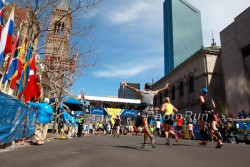 On the way to the finish line of the 2014 Boston Marathon. © www.PhotoRun.net