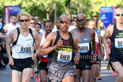 Ryan Hall and Meb Keflezighi at the Healthy Kidney 10K in 2012. © www.PhotoRun.net