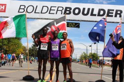 Lani Rutto, Allan Kiprono, and Isaac Mukundi Mwangi of Team Kenya. After two 1st and one 2nd place in the past three years, Allan finished third after a courageous race. © Oliver Hoffmann