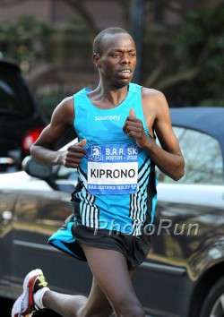 Allan Kiprono, seen here at the 2012 B.A.A. 5K, enjoyed the great atmosphere in Green Bay. © www.PhotoRun.net