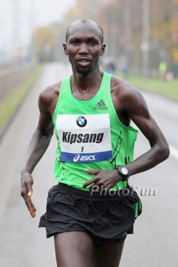 Wilson Kipsang, seen here at 2012 Frankfurt Marathon, will run the Berlin Marathon for the first time. © www.PhotoRun.net