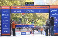 Geoffrey Mutai is the first Boston and NYC Marathon winner in the same year since Rodgers Rop in 2002. © www.PhotoRun.net