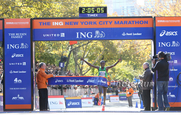 Geoffrey Mutai Improves the Course Record in New York