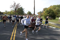 The 10K Run starts. © John Kennard