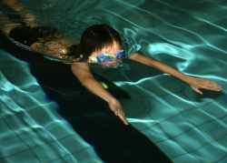 Take The Magic Step® Fitness and Health Program for Young People (1): Swimming