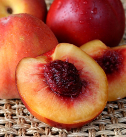 Stone-Fruit Season: Just Peachy