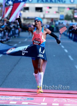Meb qualified for the third time. © www.PhotoRun.net